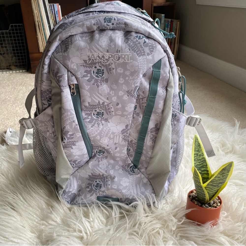 New Jansport Agave 3.2 Womans Backpack Gray and Teal EUC